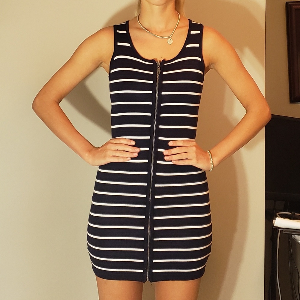 Bodycon striped dress